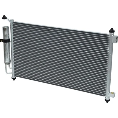 Condensador AC para 2007-2012 Nissan Versa - Imagem 1 de 2