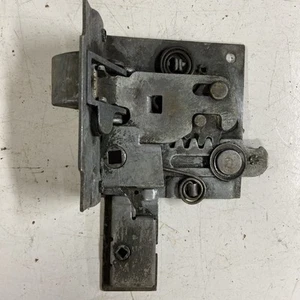 1939 Mercury Right Hand Door Lock Latch Assembly Vintage OEM 99A-7021812 - Picture 1 of 12