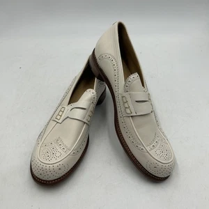 The Office of Angela Scott Shoes Womens Size 11 US (EU 42) Wingtip Loafers White - Bild 1 von 9