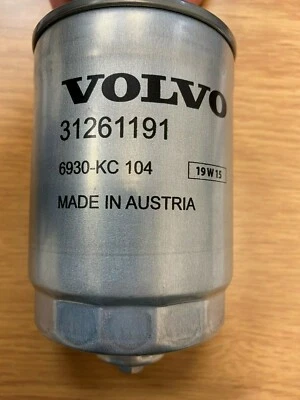 GENUINE  VOLVO S80 -06, V70 00-08, XC90 03-15, S60 -09 Fuel Filter - Image 1 of 4