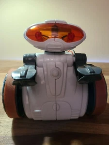 Petit robot programmable + accessoires + manuel d'instruction - Photo 1/9