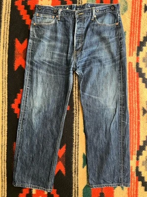 Jeans Levis Rojo Ribete Cinch Back Calce Relajado Denim 36x28 Tirantes Botón Mosca Foto 1 de 4