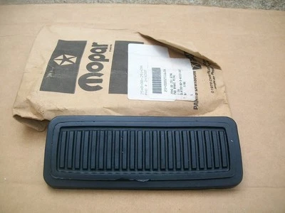 NOS MoPar 1972 73 74 75 76 77 78 Dodge Truck Power Wagon M880 Brake Pedal Pad - Image 1 of 2
