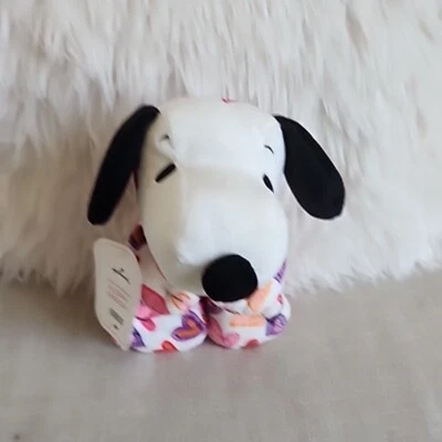 HALLMARK SNOOPY PEANUTS VALENTINE RED HEART PRINT PLUSH 6" NWT - Image 1 of 3