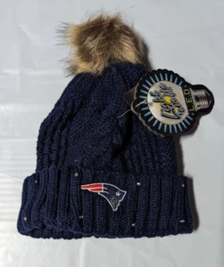 New England Patriots Chunky Knit Light Up Logo Beanie Winter Hat Toque Fur Pom - Picture 1 of 1