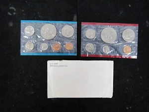 1974 U.S. Mint Set in OGP -- 13 TOTAL UNCIRCULATED COINS! - Picture 1 of 2