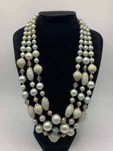 VTG Japan 3 Strand Faux Pearl Green Acrylic Beaded Necklace Gold Tone Signed - Bild 1 von 13