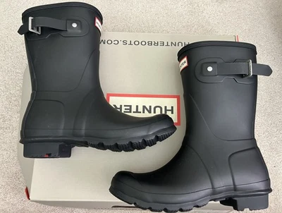 Nuevas botas de lluvia Hunter originales cortas impermeables para mujer negras talla 7 Foto 1 de 4