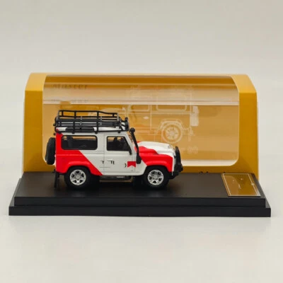 Master 1:64 Scale for Defender 90 Hobby Diecast Toys Car Models Miniature Gifts - Image 1 of 4