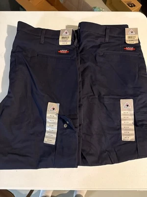 Pantalones cargo BULWARK para hombre 40X30 FR resistentes al fuego Cat2 azul marino PLC2NV1 Foto 1 de 2