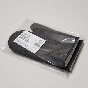 Pampered Chef Oven Mitts Gray Silicone Comfort Lined Set of 2 