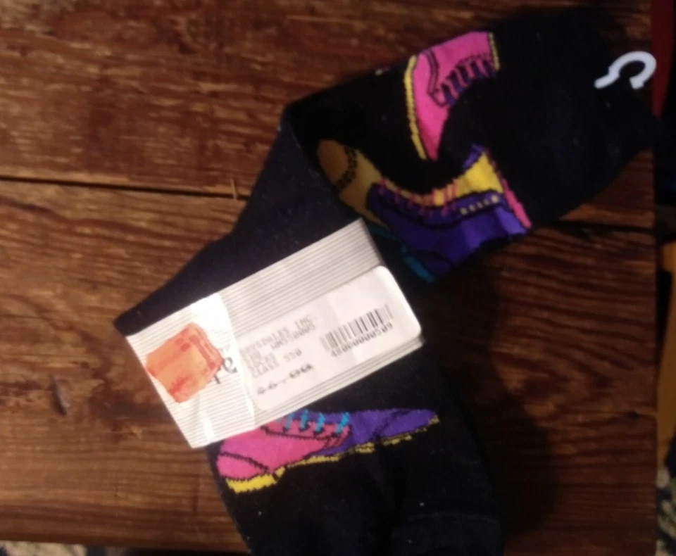 Mujeres Vintage Años 90 Drydales Funky Botas Brillantes en Calcetines Negros Grunge Lindo NUEVO Foto 1 de 1