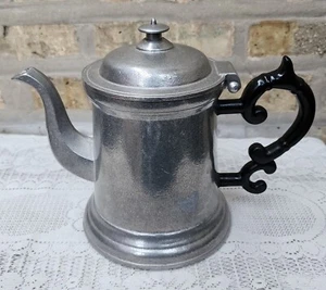 RWP Wilton Armetale Zinn 6 Tassen schwarzer Griff KAFFEEKANNE Teekanne 8" Krug - Bild 1 von 8