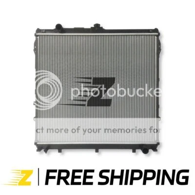 Radiador de núcleo de aluminio para Toyota Tundra Sequoia 4,6 L 4,7 L 5,7 L 2007-2019 2008 Foto 1 de 4