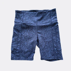 Athleta Ultimate Stash Textured 7” Shorts Women’s Size M Blue Excellent Conditio - Picture 1 of 5