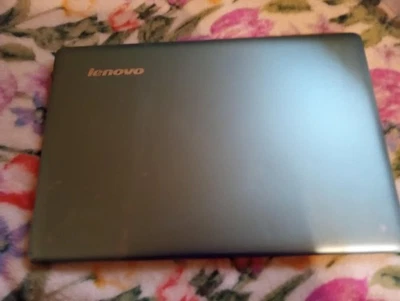 Portátil Lenovo verde azulado viudas 8 piezas solo como está Foto 1 de 4