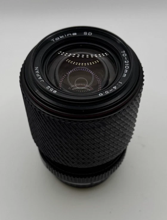 TOKINA SD 70-210mm f/4-5.6 Lens with for PENTAX K Mount #1240_ff - Image 1 of 4