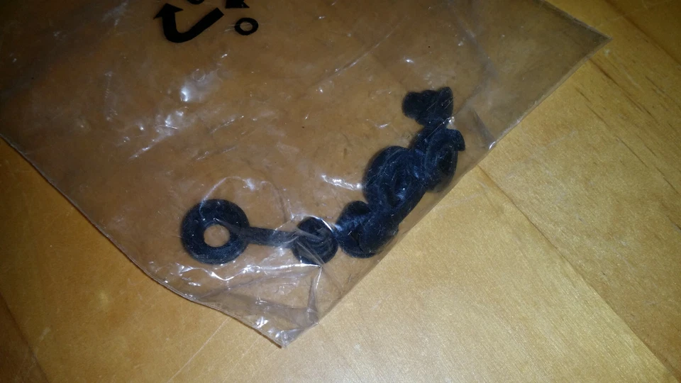 Abdeckungen / Blindstopfen für Sigma Sport Mirage Fahrrad-Lampe 3 Stück - Bild 1 von 2