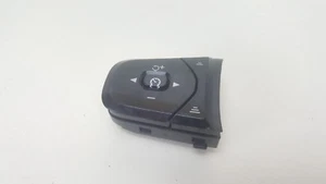 DL576 VOLVO XC90 Steering Wheel Cruise Control Button Switch 31443462 - Picture 1 of 4