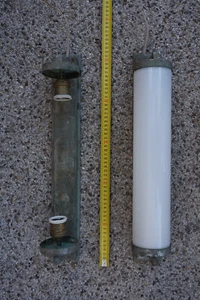 Coppia vecchie Lampade da parete Bauhaus vetro tubolare cilindrico - Foto 1 di 9