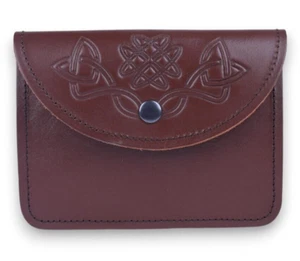 Men's Scottish Brown Leather Kilt Belt Pouch Celtic Embossed 100% Leather Pouch - Picture 1 of 3