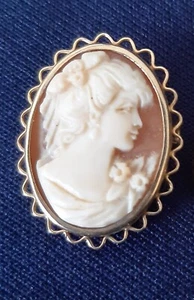 Antique 9ct Gold Carved Lady In Profile Shell Cameo Brooch - full Hallmarks - Picture 1 of 4