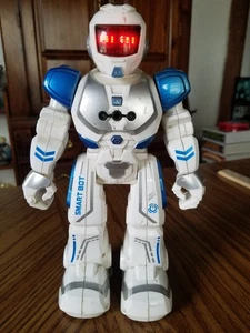 Xtrem Smart Bot Robot 50 Movimientos HiTech Dance Talk Azul (SOLO ROBOT) SIN CONTROL REMOTO - Imagen 1 de 6