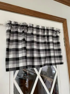 Gray Black and White Plaid Valance Curtain Handmade. 34 X 17 Inches. - Picture 1 of 2