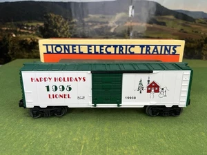 LIONEL 6-19938 CHRISTMAS BOX CAR 1995 HAPPY HOLIDAYS NEW IN BOX - Picture 1 of 18
