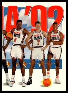 SkyBox 1992-93 Juegos Olímpicos de Estados Unidos Barcelona Patrick Ewing/Larry Bird/Pippen #546 C18 - Imagen 1 de 2