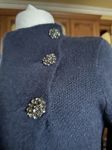 adrienne vittadini cravatta laterale giacca blu navy gioiello bottoni taglia L - Foto 1 di 12