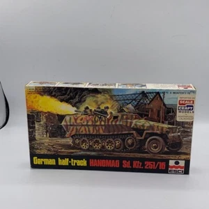 ESCI 8055 1/72 20MM WWII German Half Track Hanomag Sd. Kfz. 251/16 model kit - Picture 1 of 7