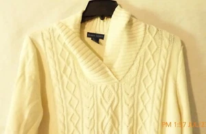 Women's Karen Scott Cream Colored V-Neck Pullover Sweater XL - Picture 1 of 4