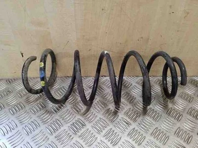 MUELLE SUSPENSIÓN DELANTERO DERECHO VOLVO S80 I TS, XY 2.4 diésel 120kw 2008 26142187 Foto 1 de 2