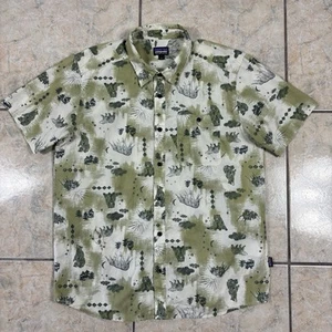 Patagonia Mens Large Go To Shirt Button Up Green Bear Short Sleeve Read Descript - Picture 1 of 8