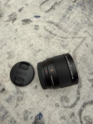 Panasonic LEICA DG SUMMILUX H-X09 9mm f/1.7 Micro Four Thirds Aspherical Lens - Image 1 of 4