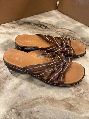 Sandálias Clarks de couro com tiras verão conforto sapatos anabela marrom feminino 9 - Imagem 1 de 4