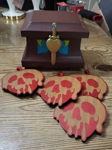 Disney Snow White Evil Queen Poison Apple Coaster Set Huntsman Heart Box NIB - Picture 1 of 9