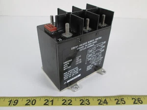 Cutler Hammer Circuit Breaker Remote Control SM601BA 115/200V 400Hz 20 Amps Z4 - Picture 1 of 8