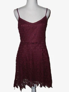 Hot Topic Burgundy Sleeveless Crochet Mini Dress Size Large - Picture 1 of 7