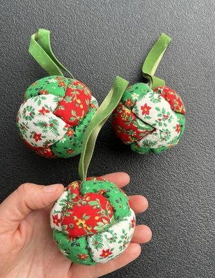Bola de retazos vintage adornos navideños hechos a mano acolchado país años 70 80 Foto 1 de 4
