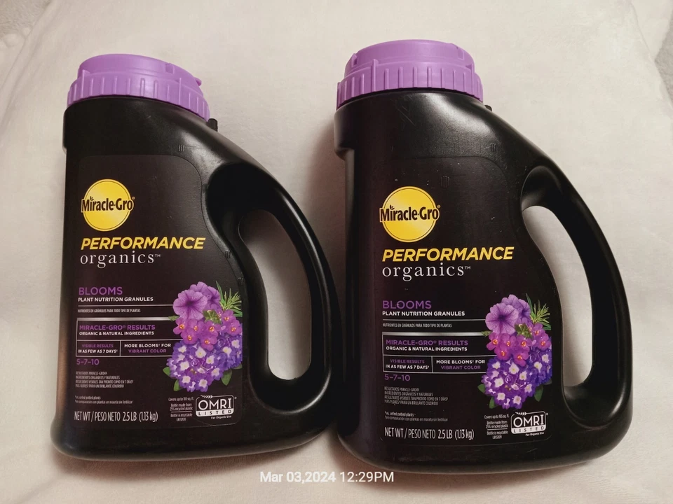 Miracle Gro 3005710 Performance Organics Blooms Granules Plant Food