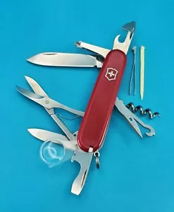 Victorinox Explorer Red Swiss Army Knife w/ Magnifying Glass! "UW BARC LAB 2018" - Picture 1 of 8