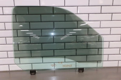 99-12 Ford F250 F350 Superduty Right RH Front Door Glass/Window - Image 1 of 4