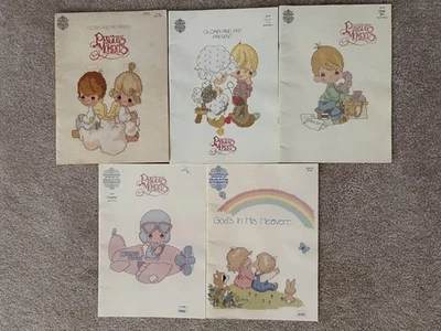 Lot Of 5 PRECIOUS MOMENTS CROSS STITCH PATTERN BOOKS - Image 1 of 4