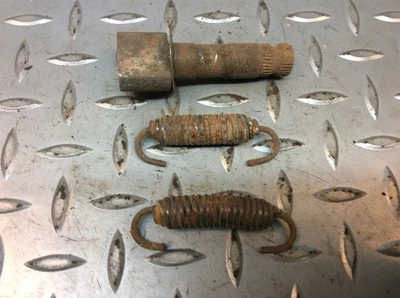 1972 72 Yamaha DT2 250 DT250 Rear Brake Cam & Springs - Image 1 of 4