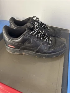 Nike Air Force Black Supreme Größe 9 (ohne Einlegesohlen und schmutzig) - Bild 1 von 7