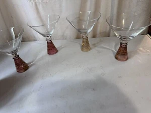 4 ARTLAND PRESCOTT Martini Glasses Irredescent Pink & Gold Honeycomb Base - Picture 1 of 5