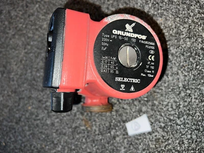 GRUNDFOS UPS 15-50 130 PUMP (B) - Image 1 of 4