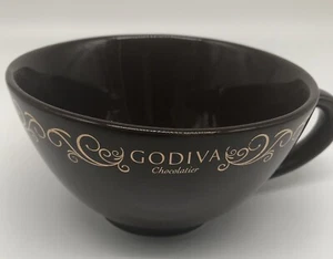 Godiva Chocolatier 16 oz Coffee Cup Mug California Pantry Brown Dessert Gold A1 - Picture 1 of 6